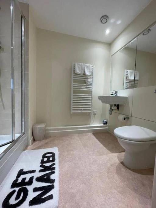 Paramount City Living 105 Swindon Exterior foto