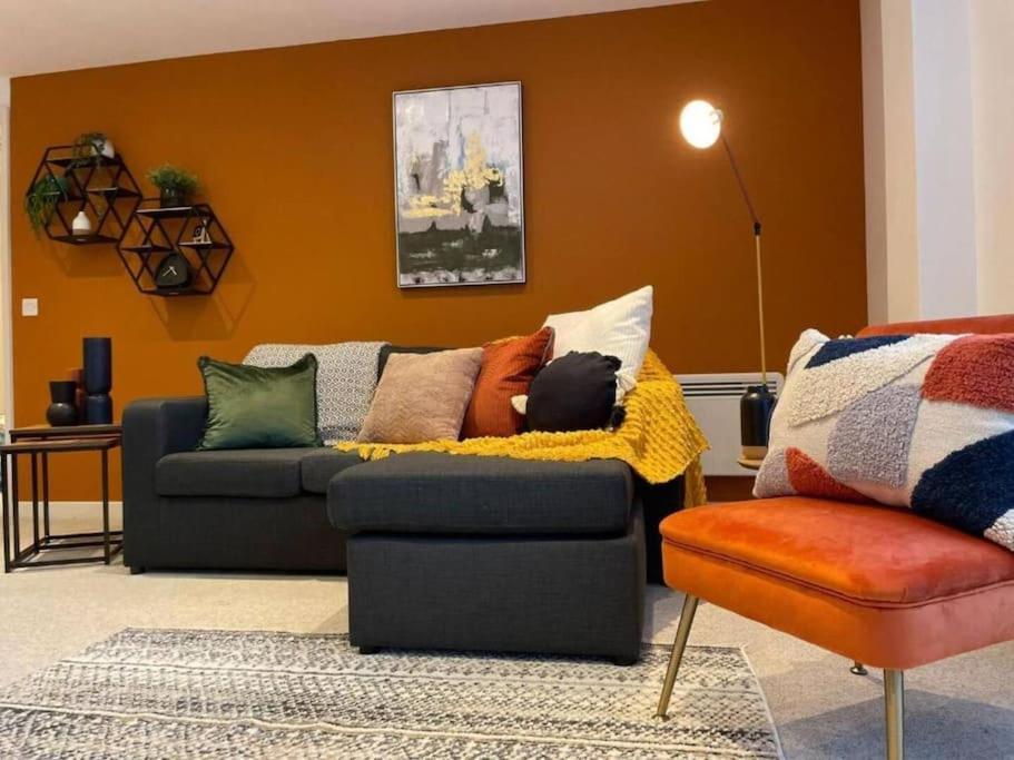 Paramount City Living 105 Swindon Exterior foto